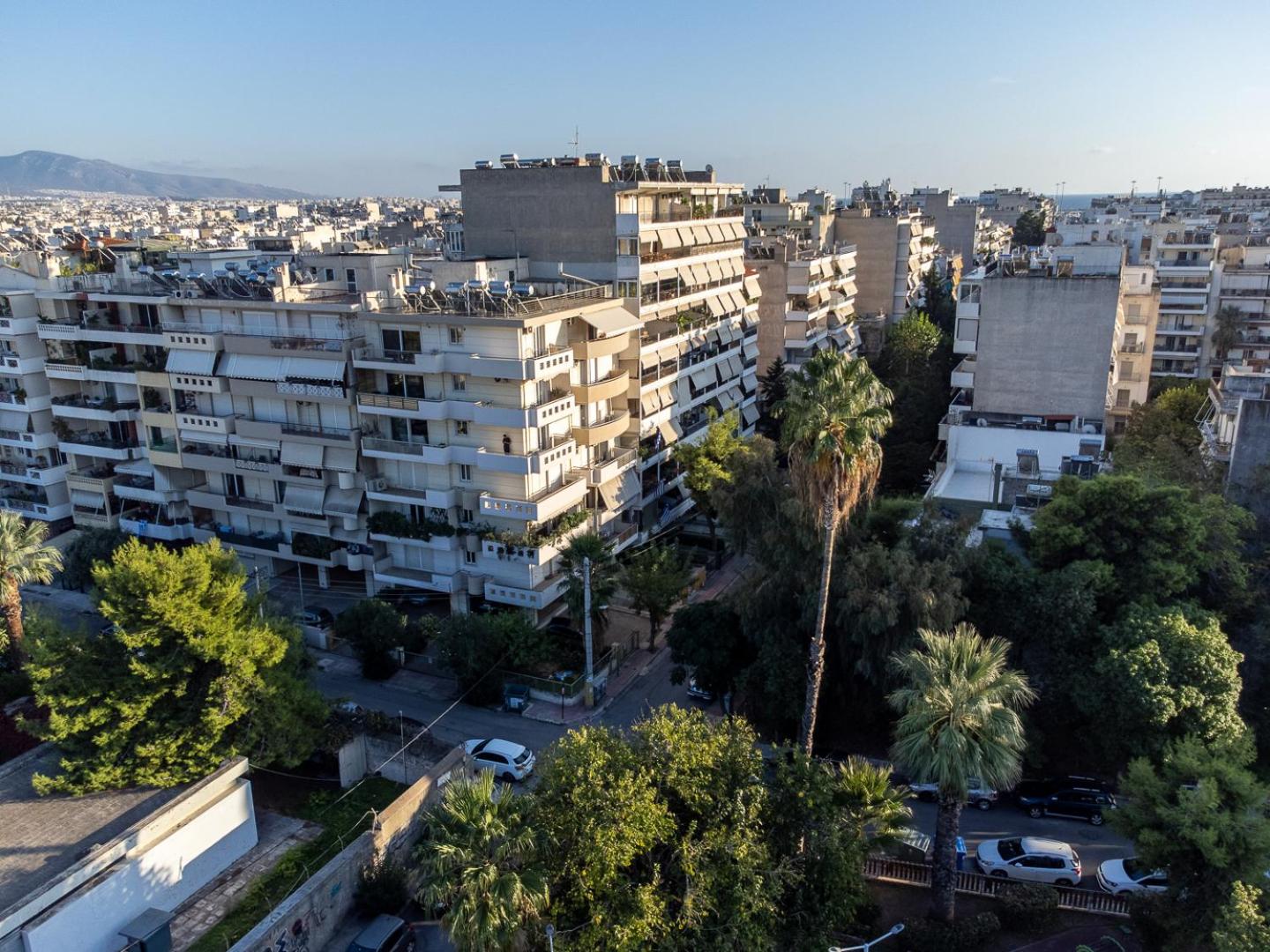 Piraeus Bright Apt - Photo 27