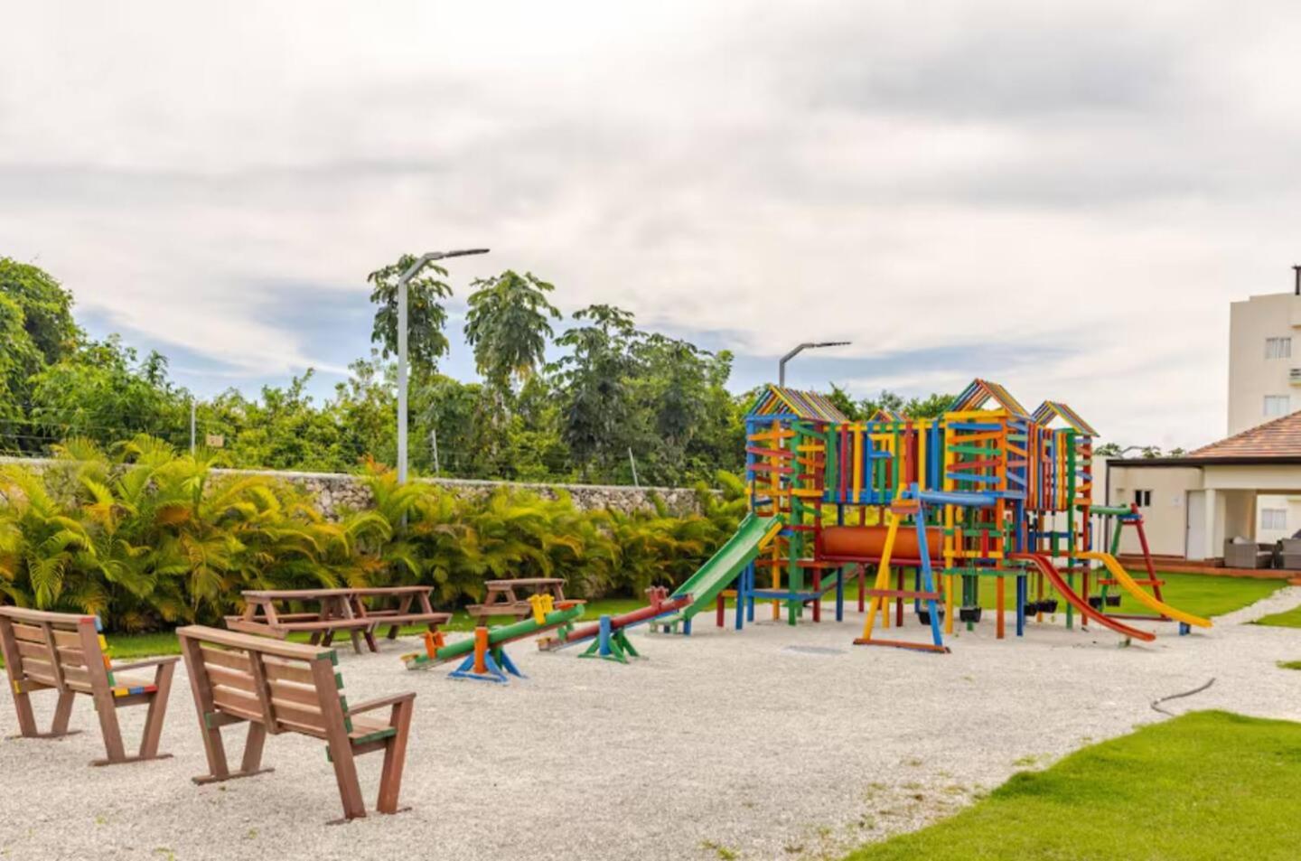 Tropical Dream, 2 Hab, 2 Baños, Terraza, Piscina, WiFi de Alta Velocidad Gratis - Photo 3