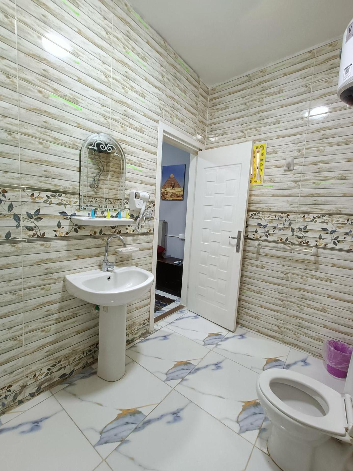 NEW Hostel pyramids - Photo 4