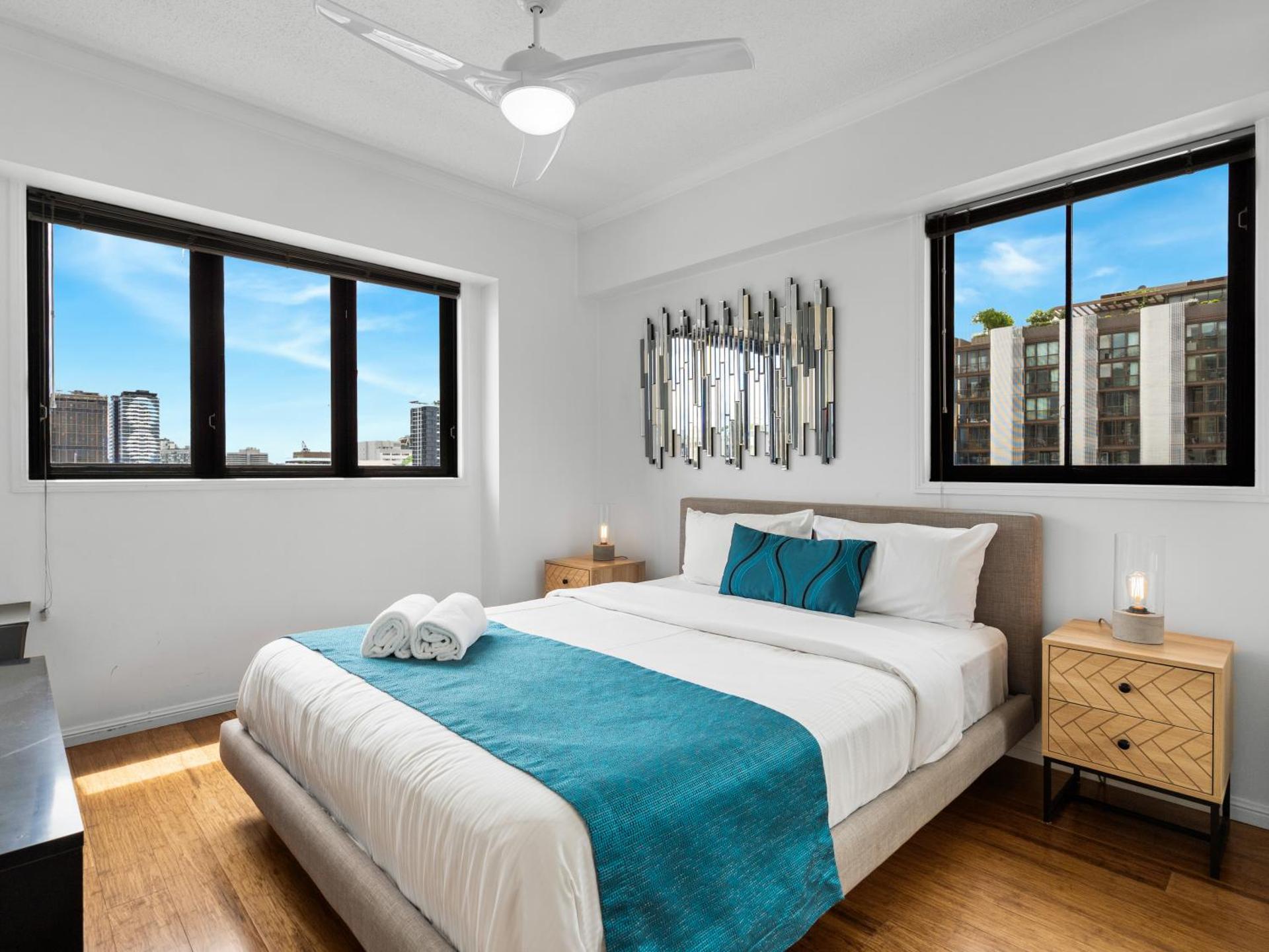 Central Brunswick Apartment Hotel - Photo 51