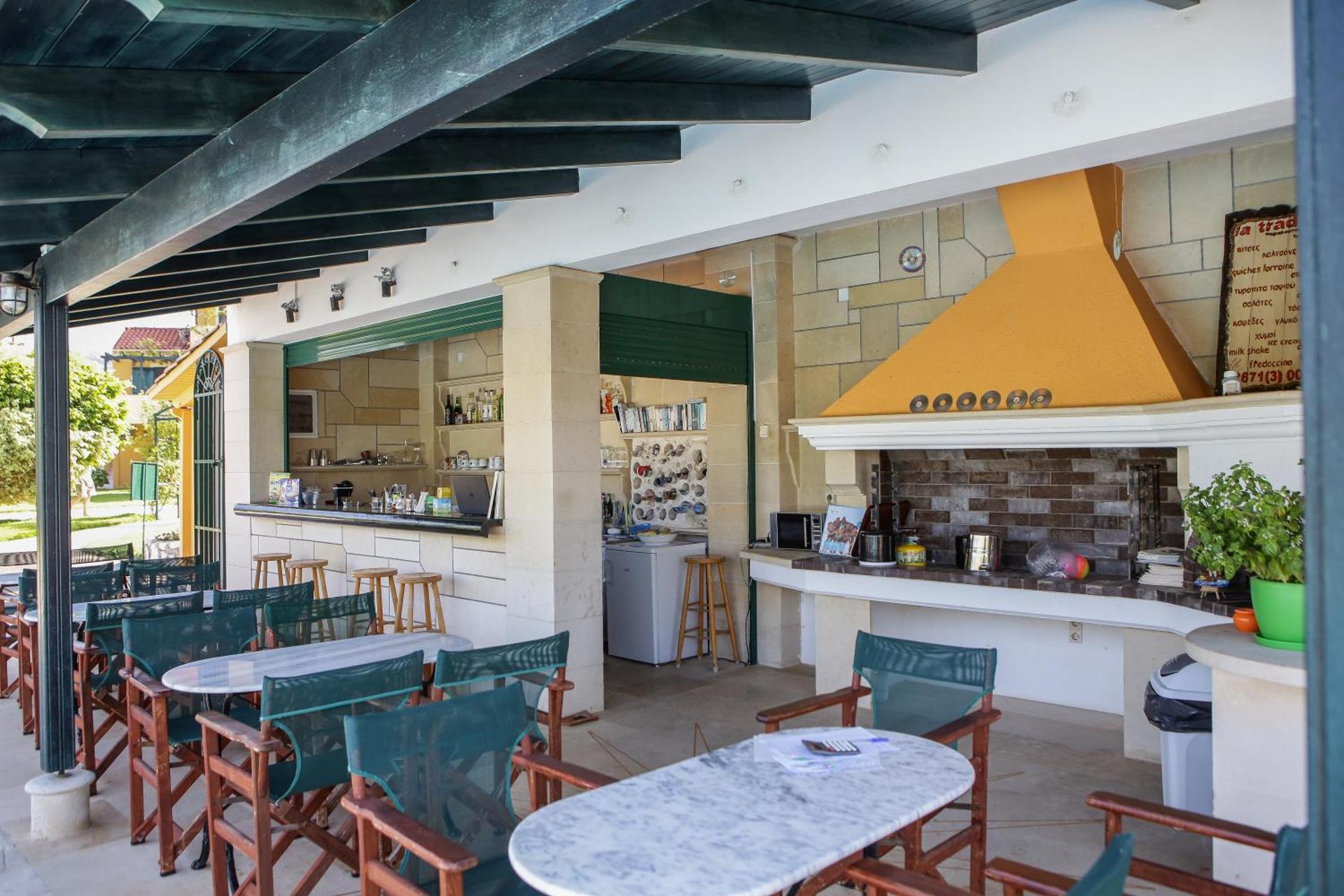 Sandy Beach Villas and Apartments - Photo 80