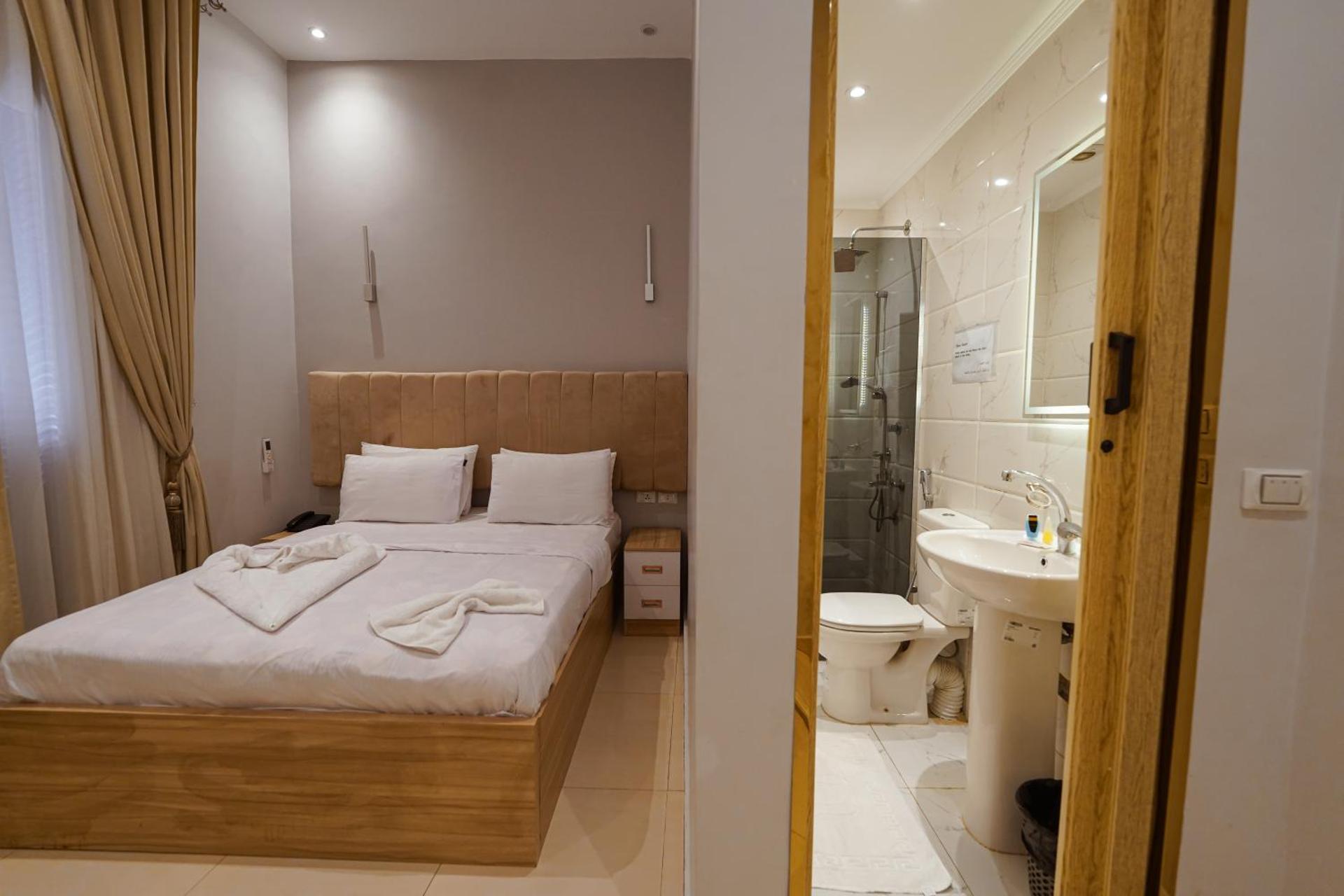 KASTELLO ROIAL PLAzA - Photo 12