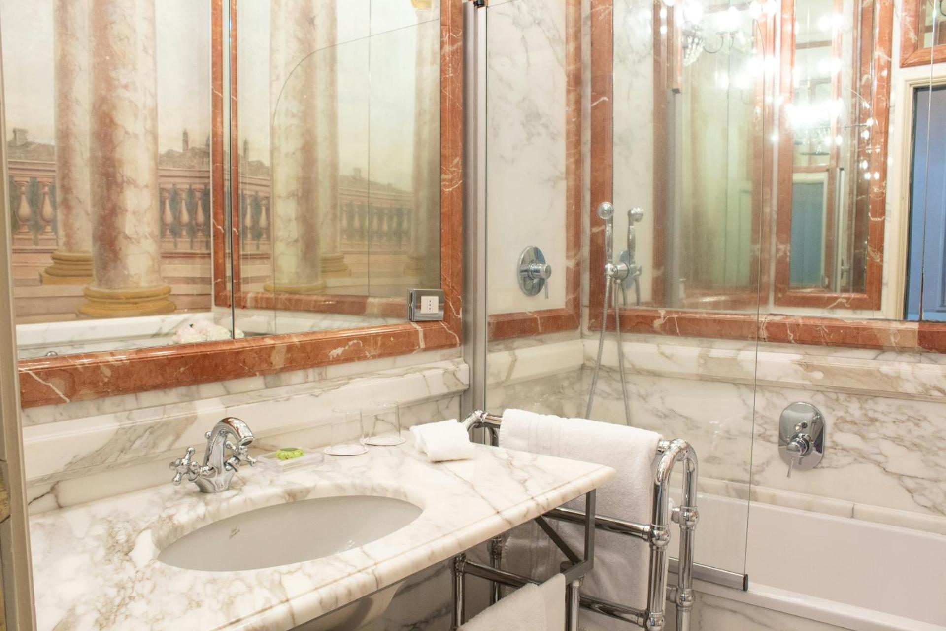 Grand Hotel Continental Siena - Starhotels Collezione - Photo 60