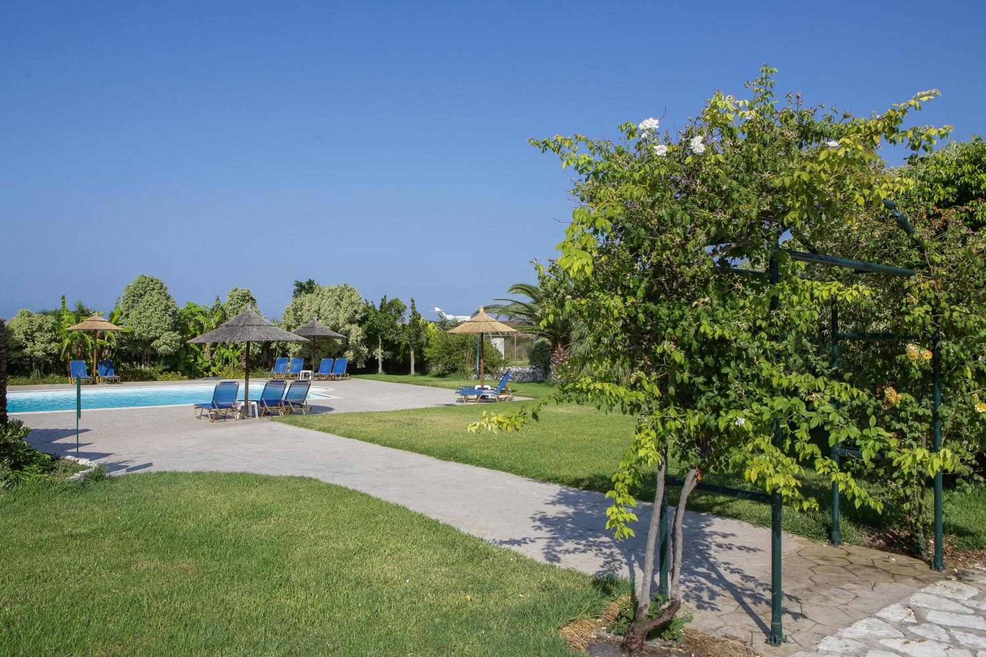 Sandy Beach Villas and Apartments - Photo 113