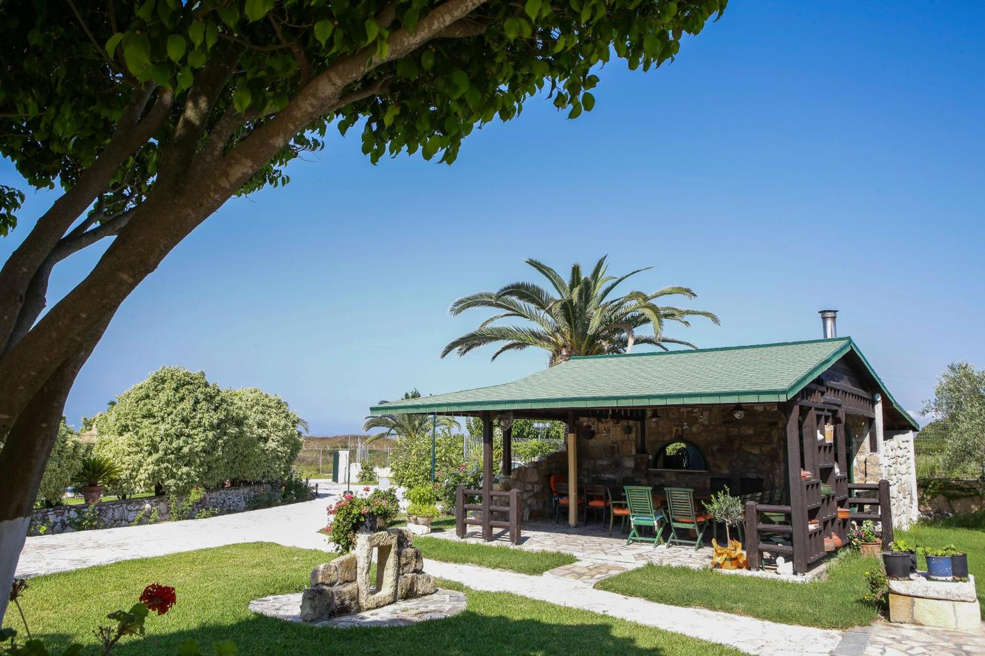 Sandy Beach Villas and Apartments - Photo 116