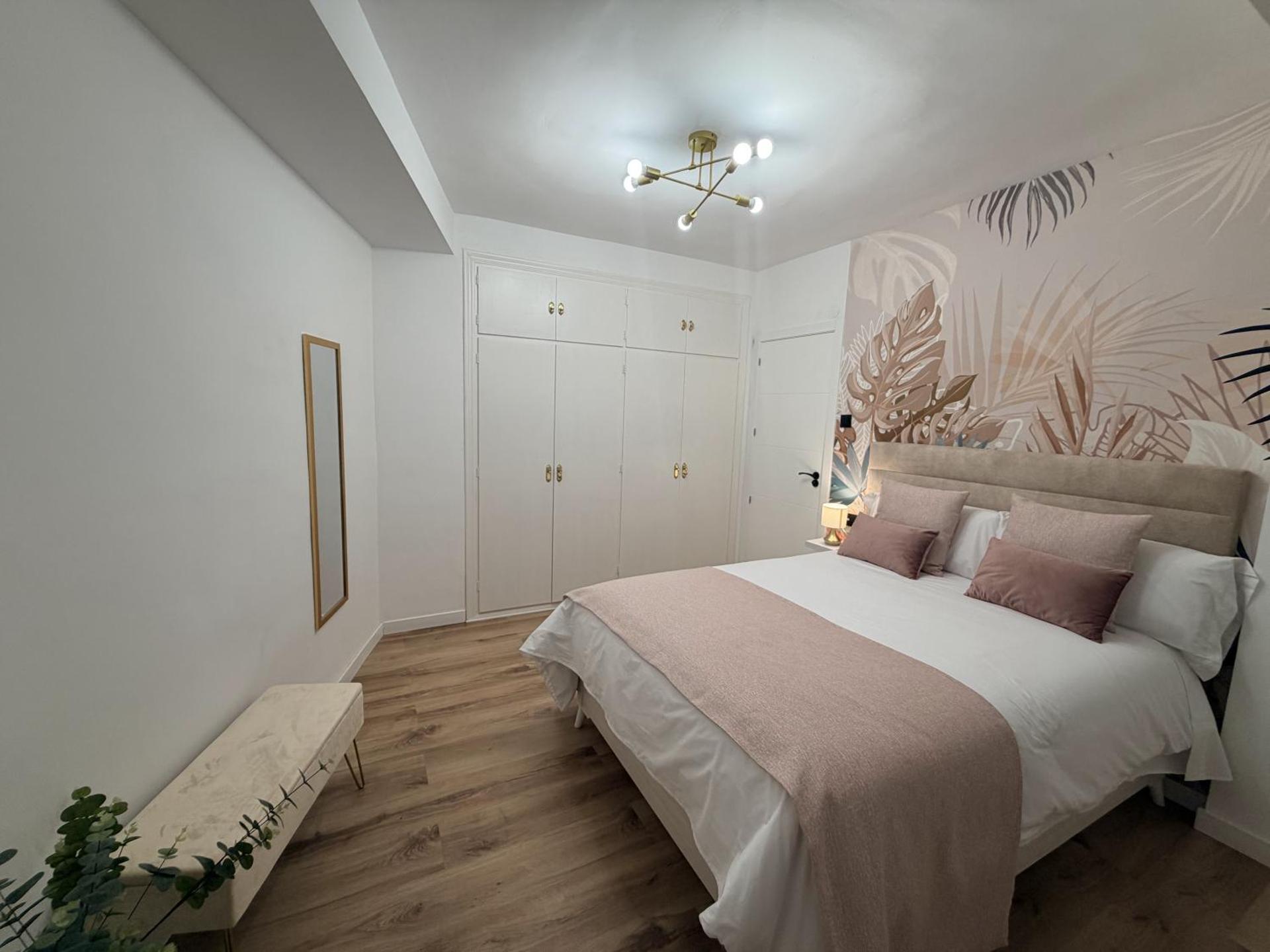 Apartamento Centro Ancha de Gracia - Photo 3