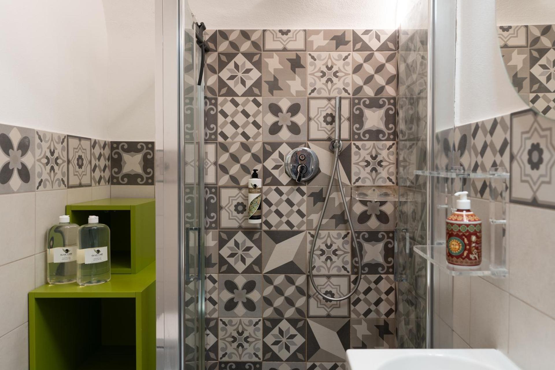 La Casetta Verde con Vista Mare - Nel cuore del Parasio e delle Logge di Santa Chiara - Photo 15