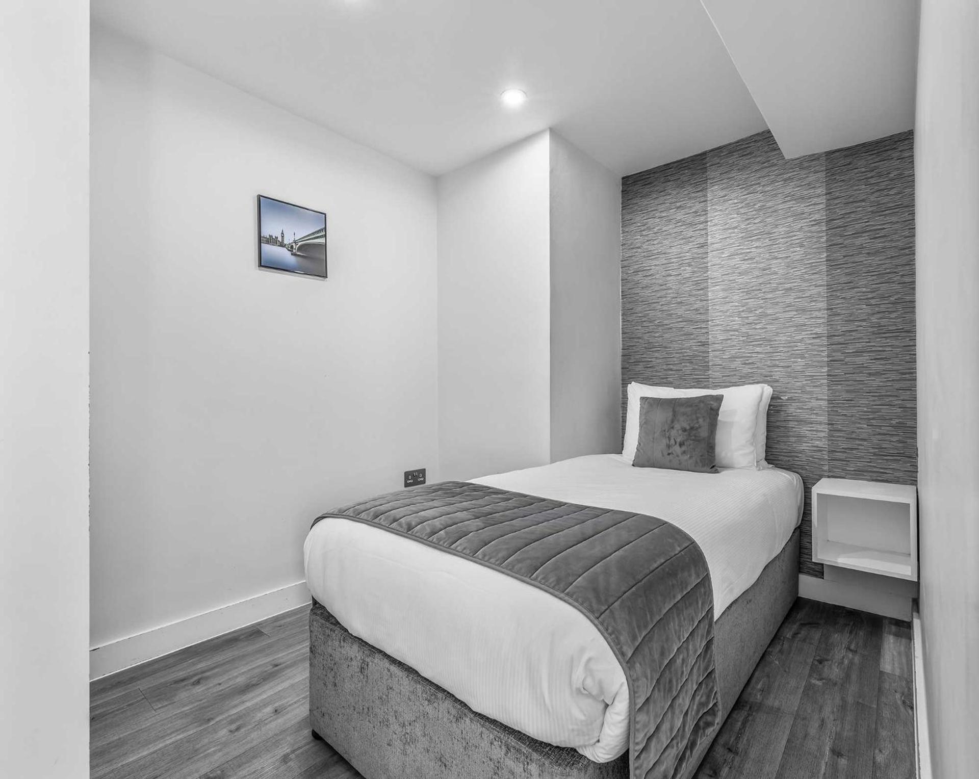Chelsea Cloisters Serviced Apartments - Photo 24