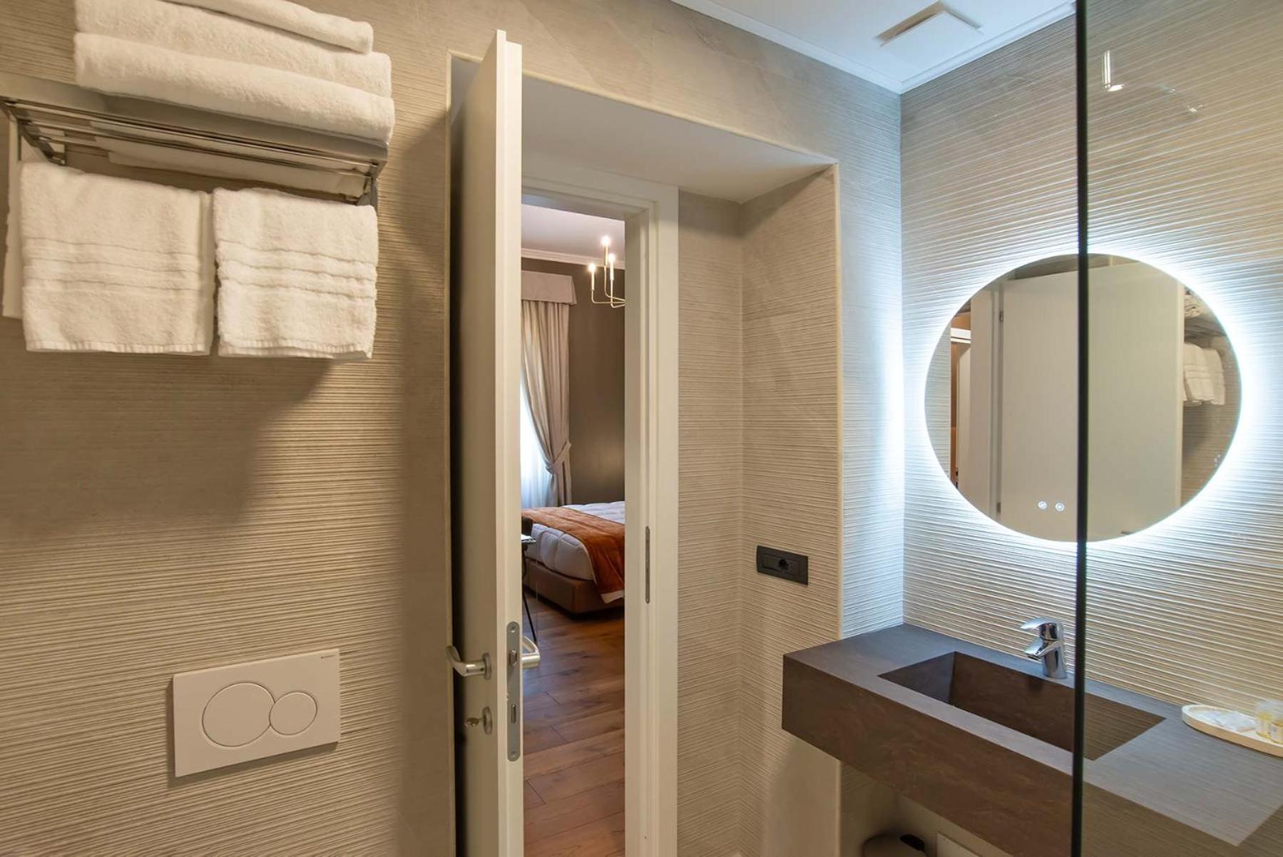 Hotel Paba - Photo 11