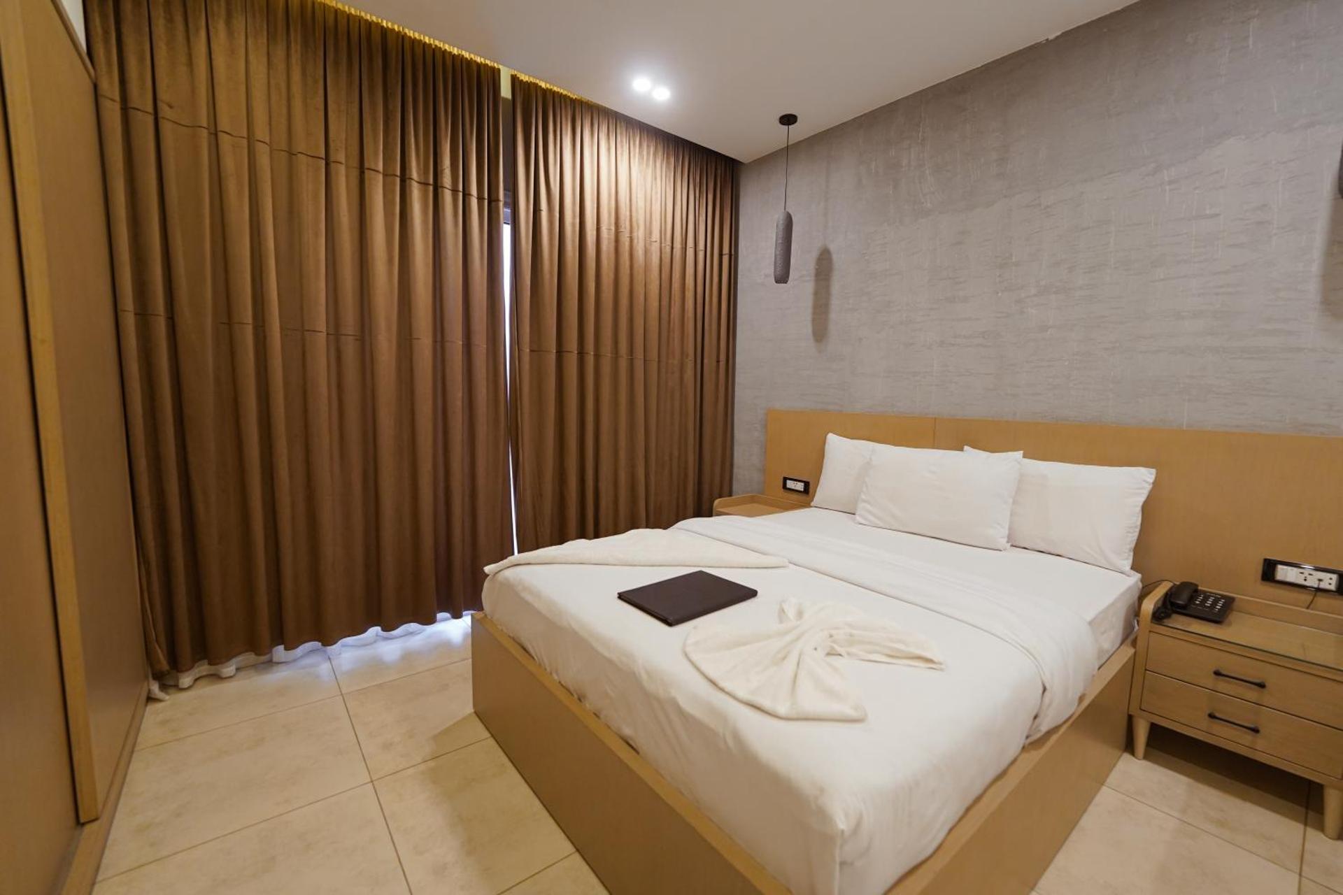 KASTELLO ROIAL PLAzA - Photo 66