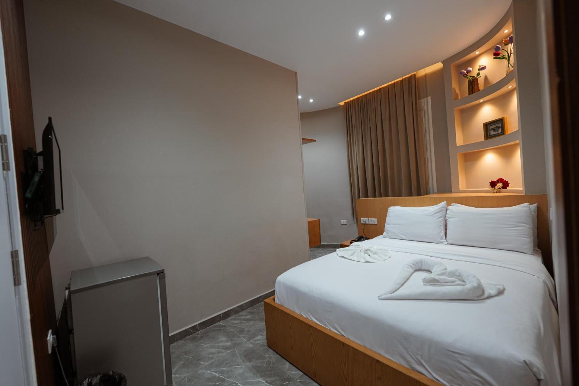 KASTELLO ROIAL PLAzA - Photo 76