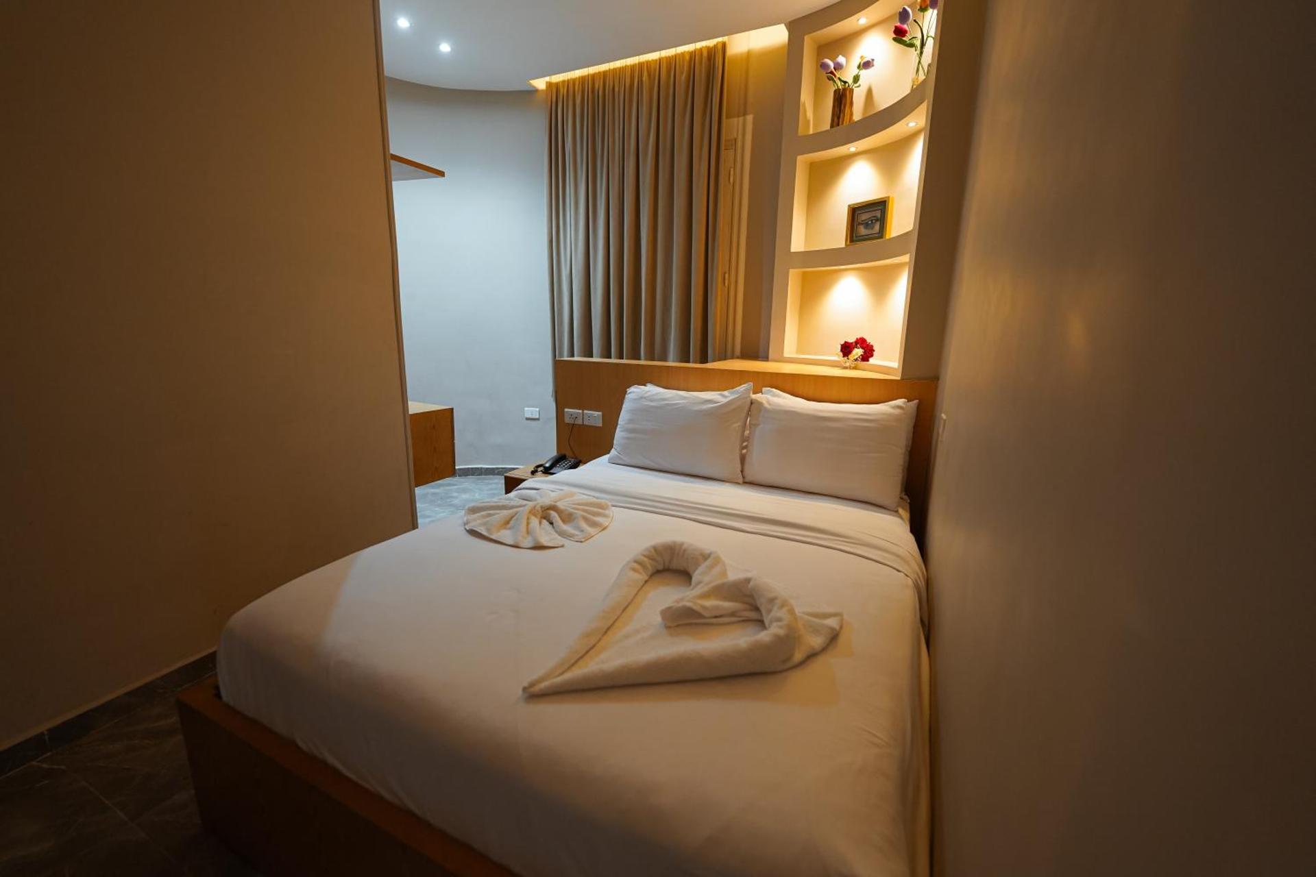 KASTELLO ROIAL PLAzA - Photo 75