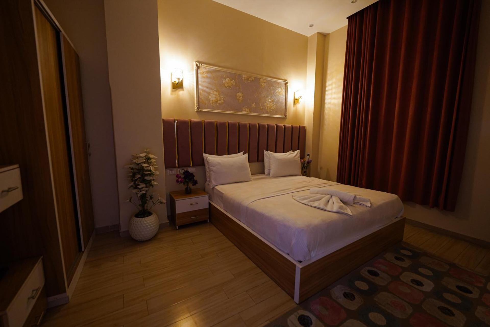 KASTELLO ROIAL PLAzA - Photo 50