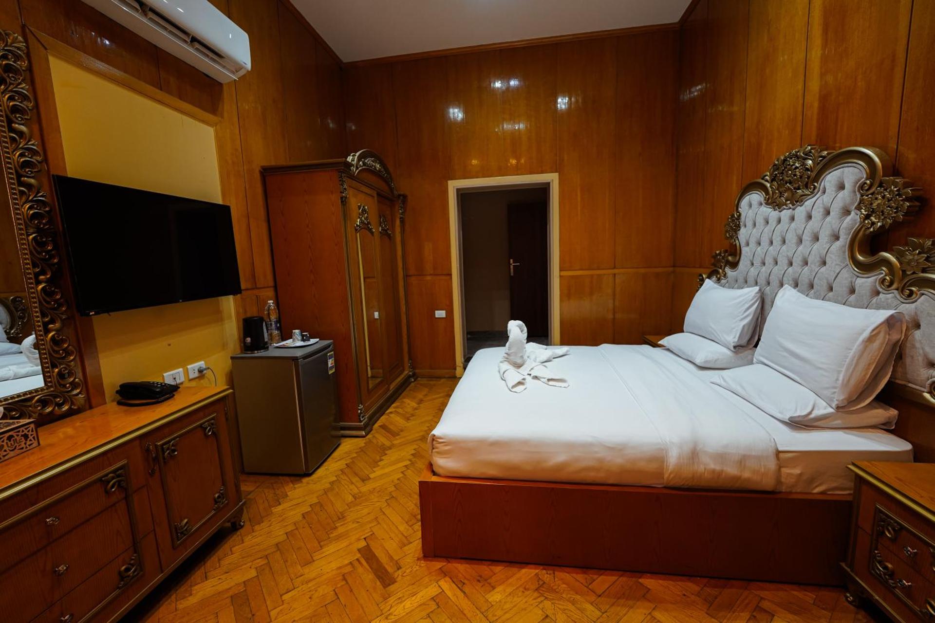 KASTELLO ROIAL PLAzA - Photo 85