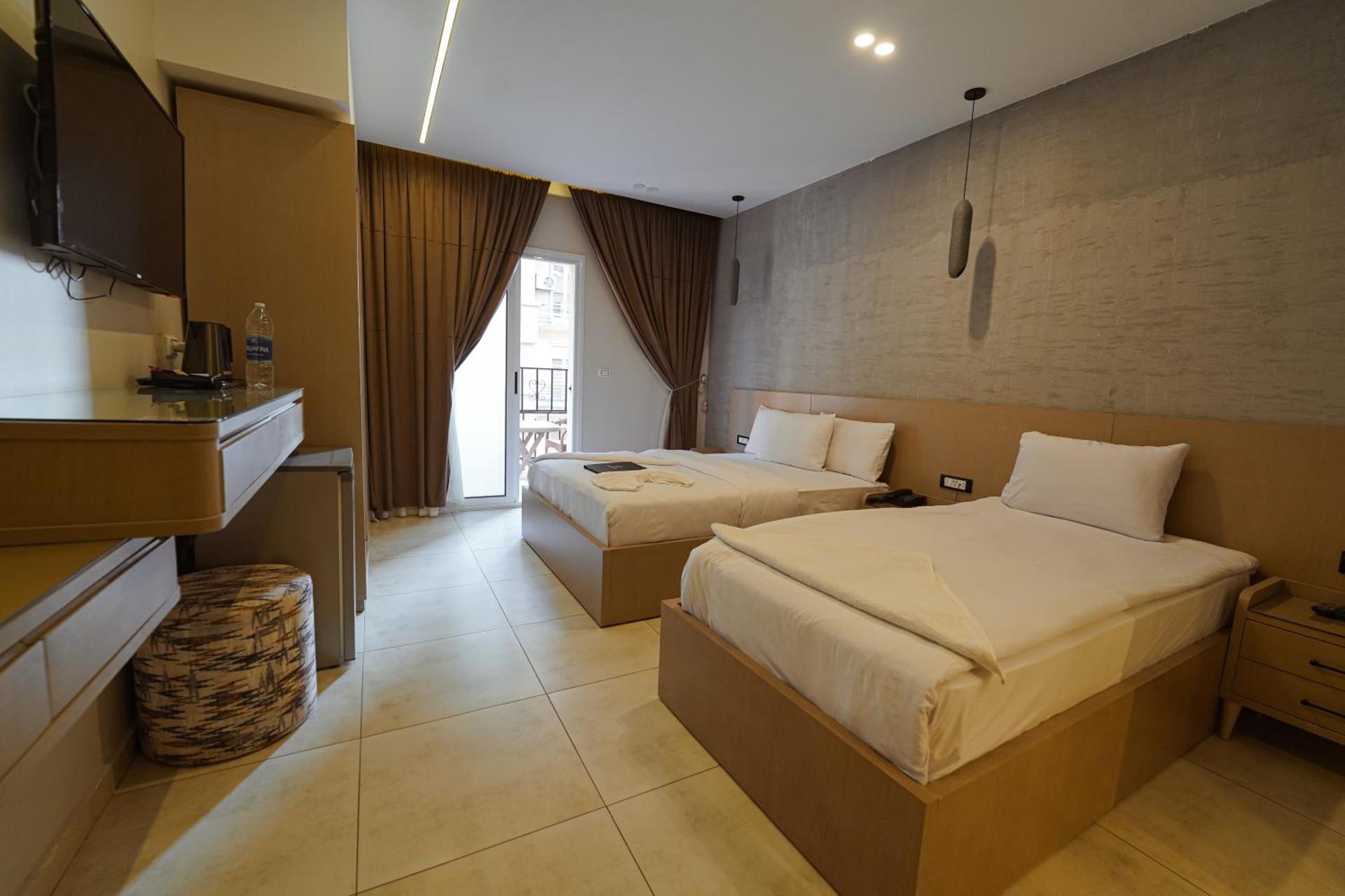 KASTELLO ROIAL PLAzA - Photo 44