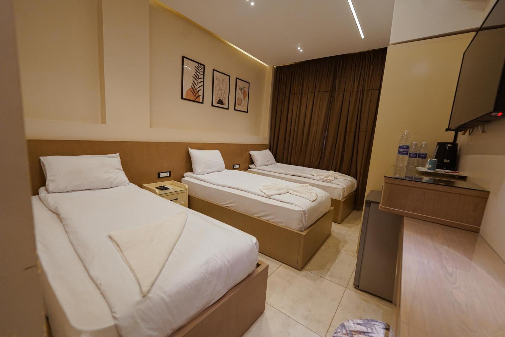 KASTELLO ROIAL PLAzA - Photo 33