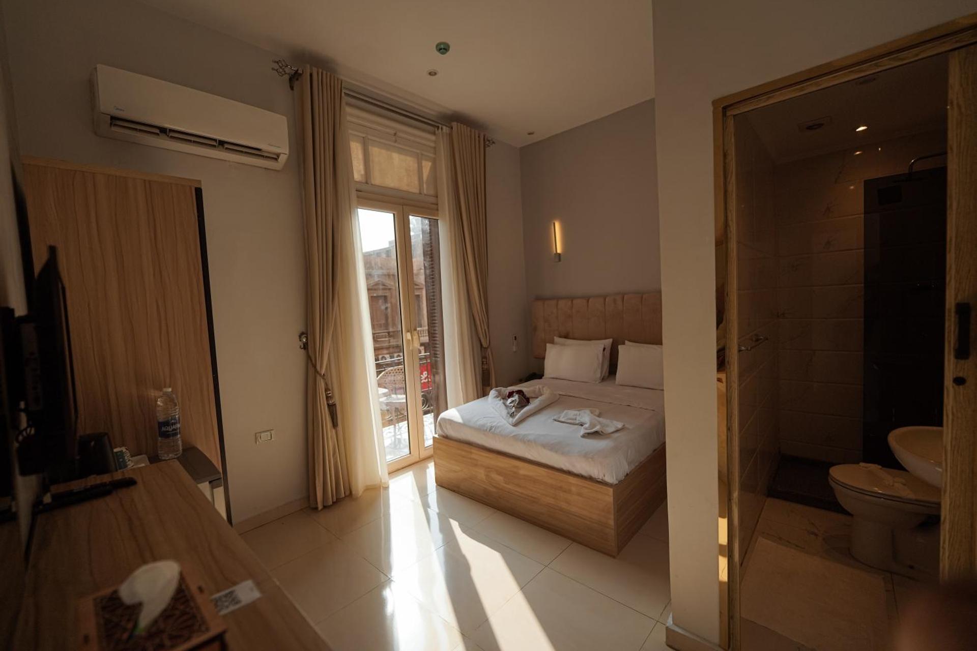 KASTELLO ROIAL PLAzA - Photo 14