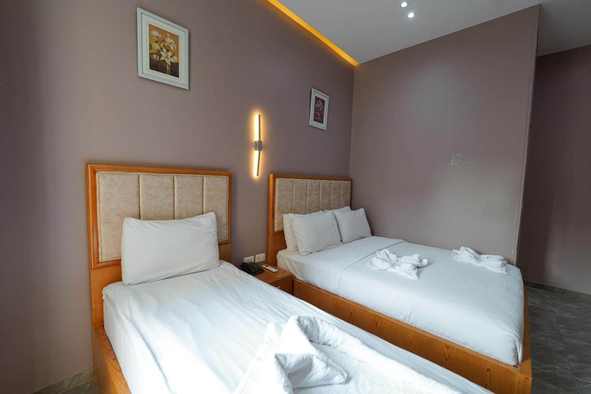 KASTELLO ROIAL PLAzA - Photo 37