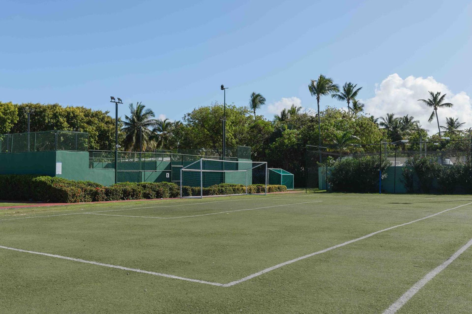 Grand Palladium Palace Resort Spa & Casino - All Inclusive - Photo 19