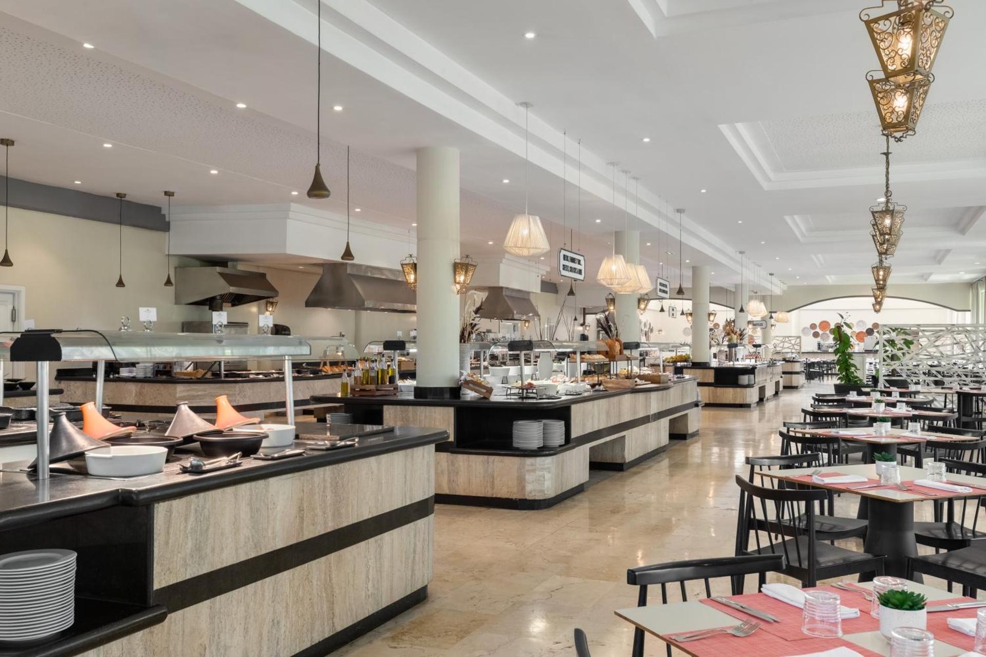 Grand Palladium Palace Resort Spa & Casino - All Inclusive - Photo 40