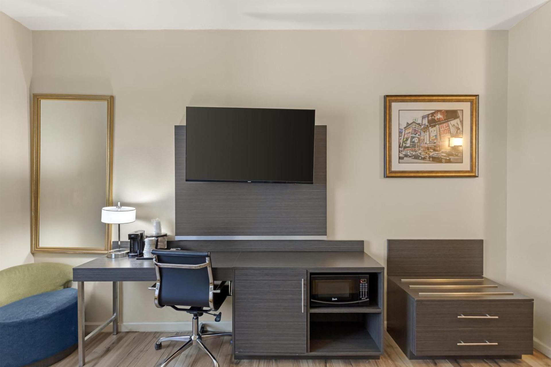 Best Western Jamaica Inn - Photo 23