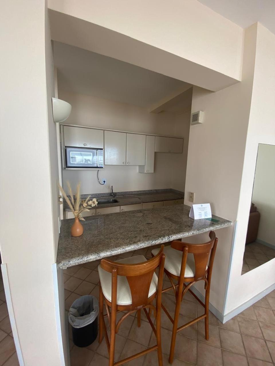 Ingleses Praia Hotel - Photo 28