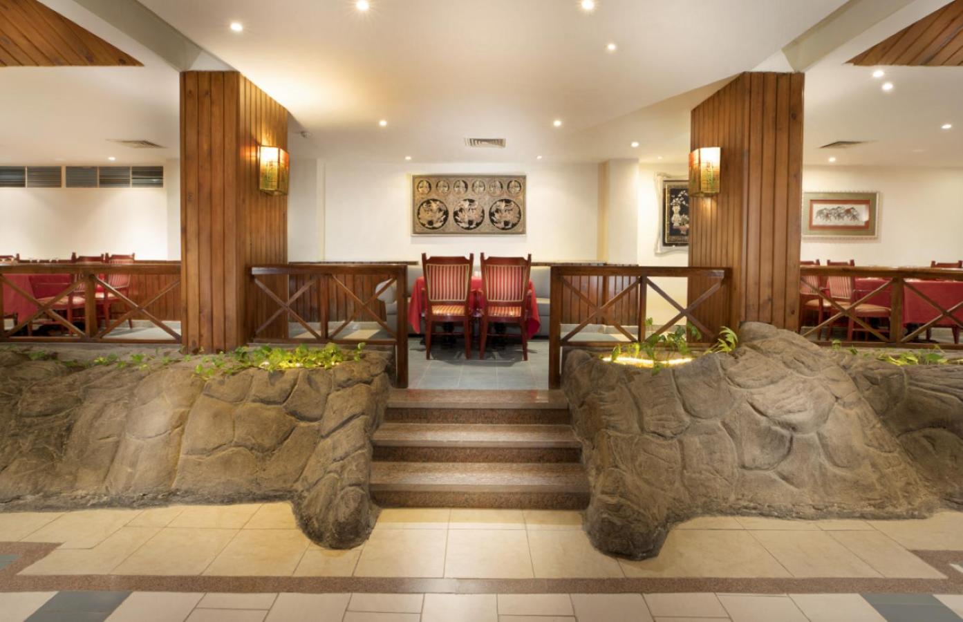 Pyramisa Hotel Luxor - Photo 69