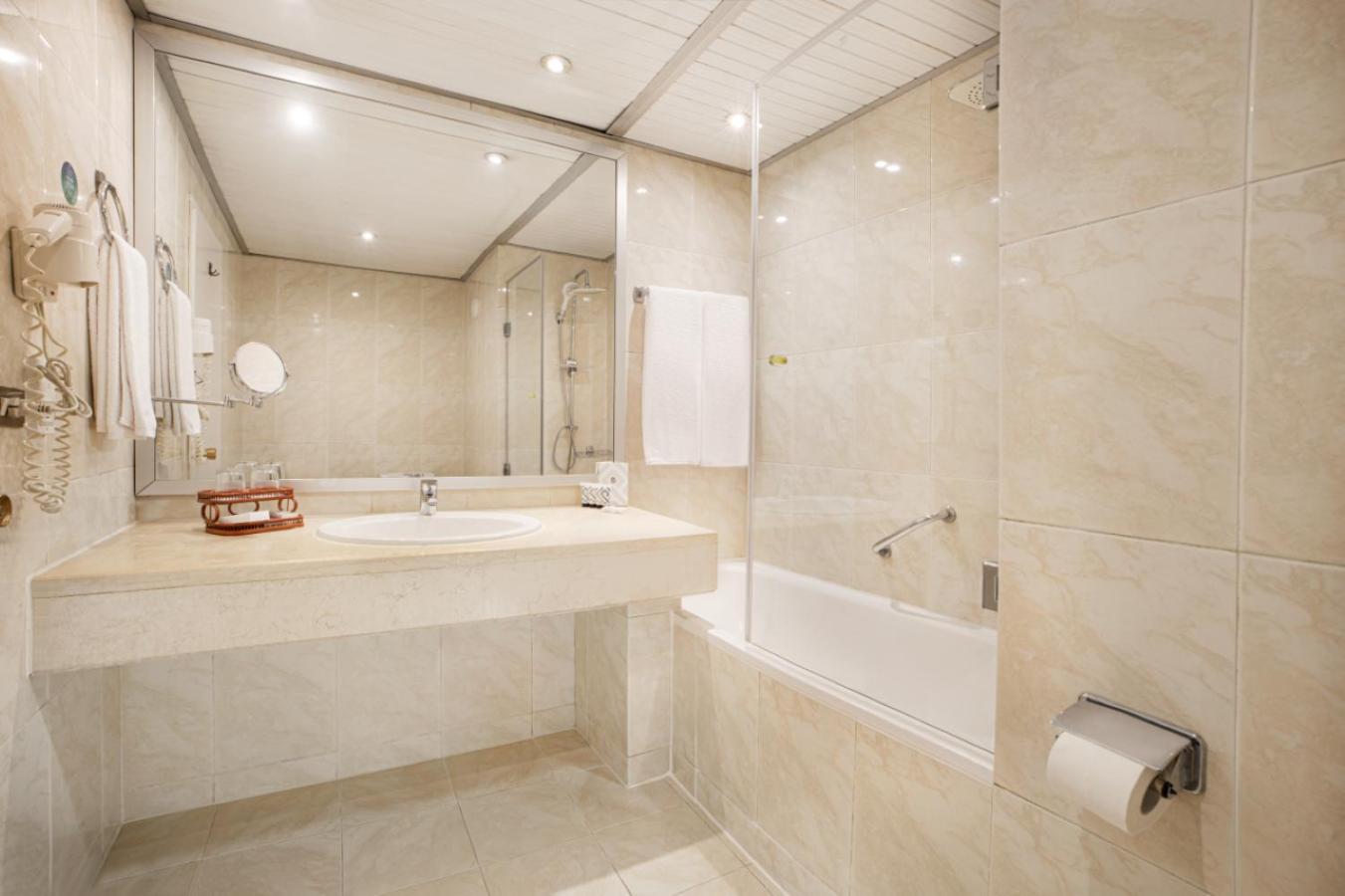 Pyramisa Hotel Luxor - Photo 16