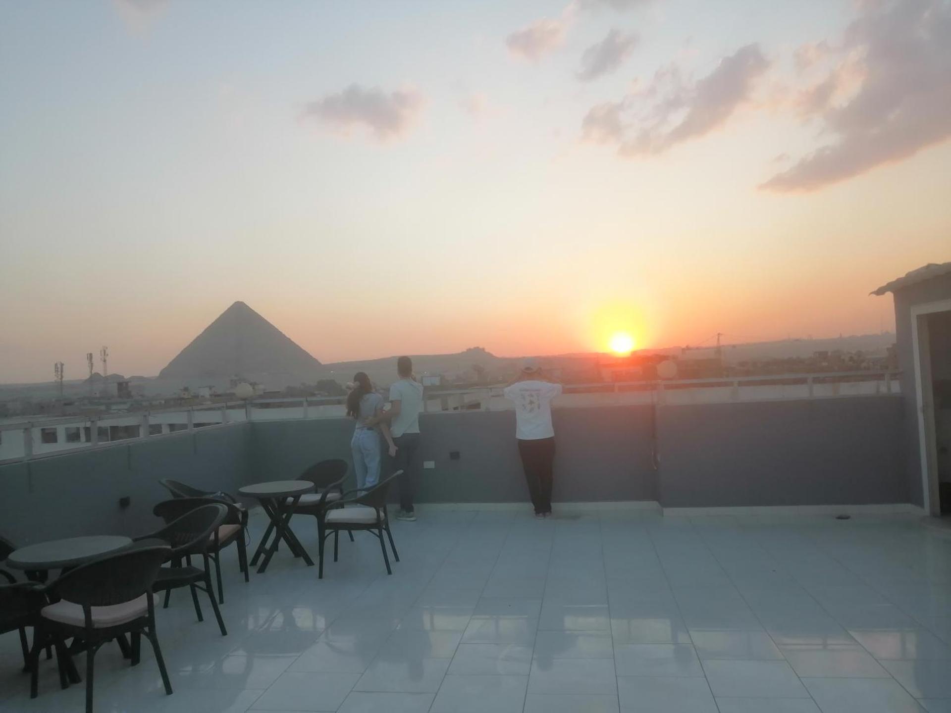 Phoenix Pyramids View Inn - Photo 80