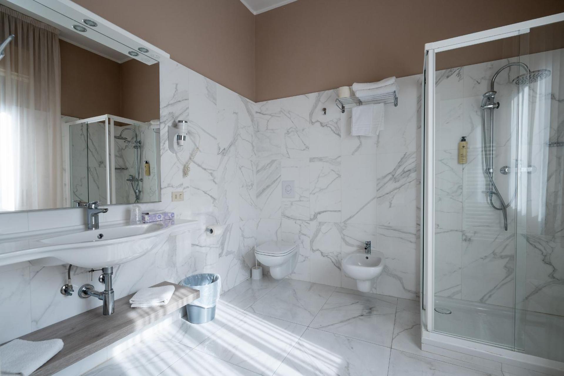 Hotel Olimpia - Photo 44