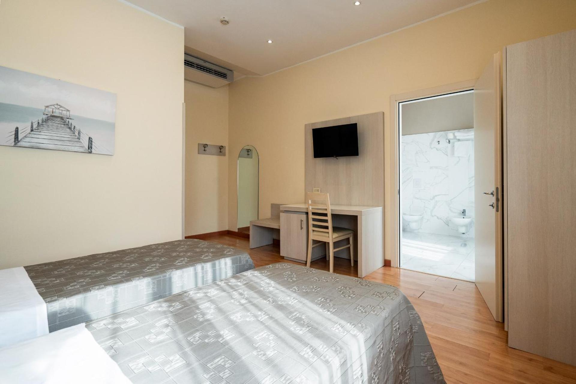 Hotel Olimpia - Photo 51