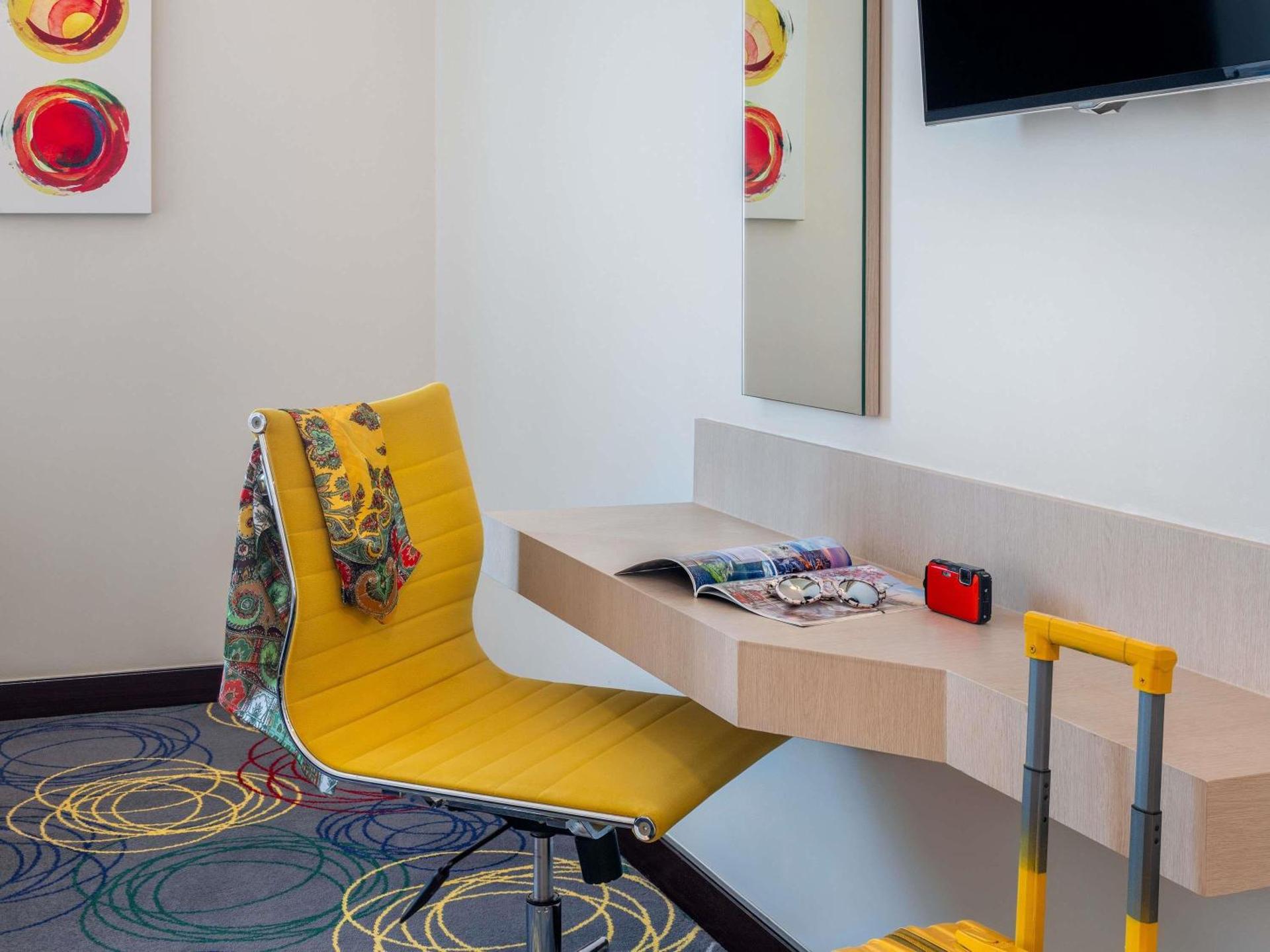 Ibis Styles Dragon Mart Dubai - Photo 6