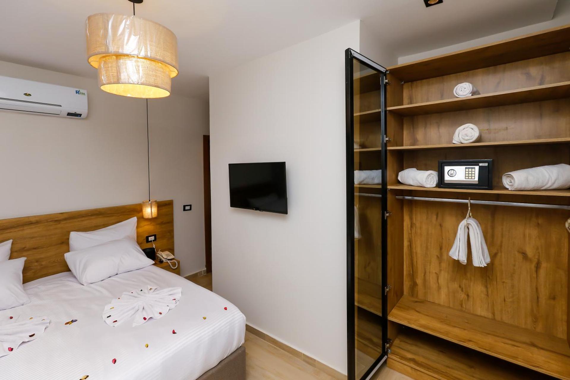 Rixoss tower Pyramids View - Photo 44