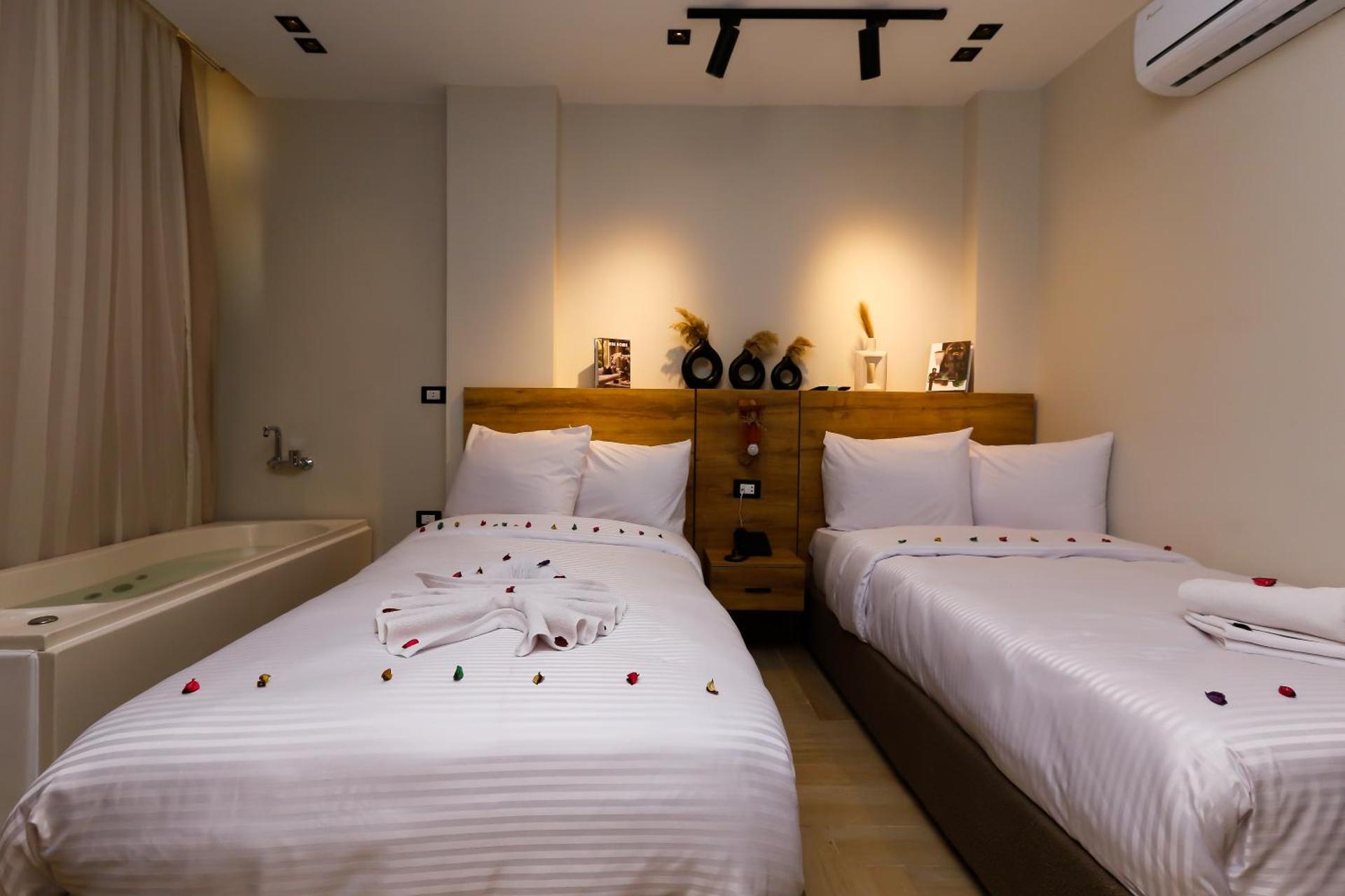 Rixoss tower Pyramids View - Photo 125