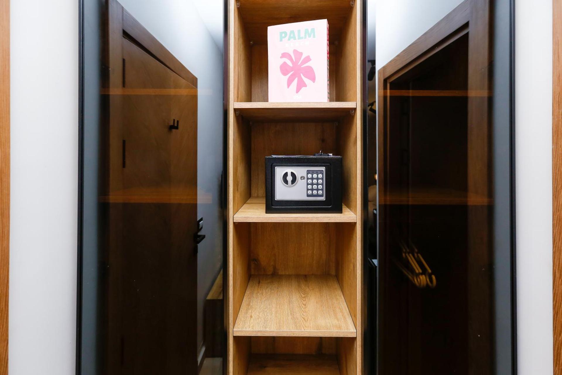 Rixoss tower Pyramids View - Photo 83