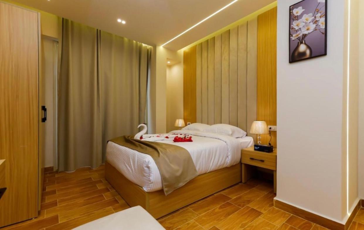 Lumora Pyramids InN - Photo 42