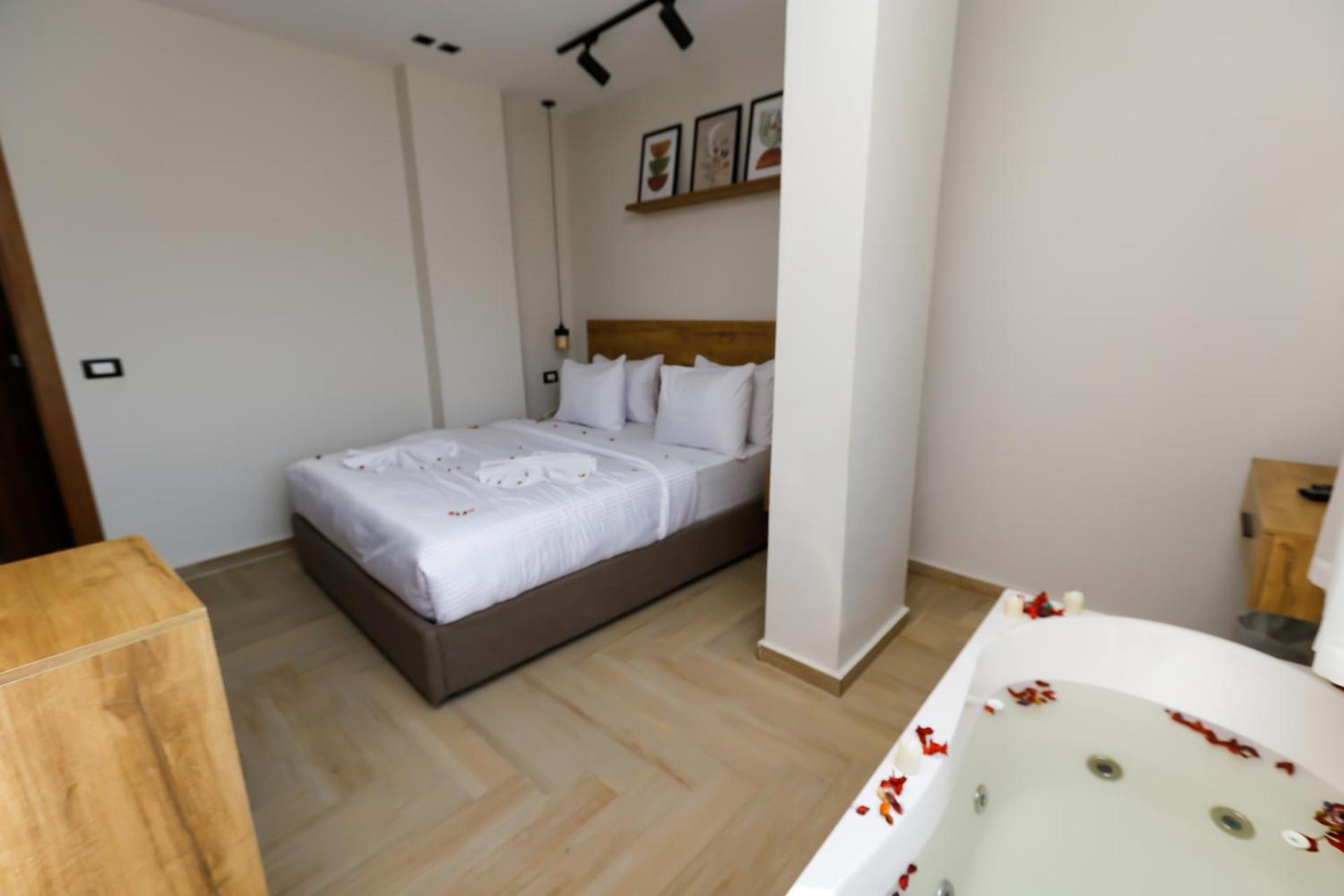 Rixoss tower Pyramids View - Photo 99