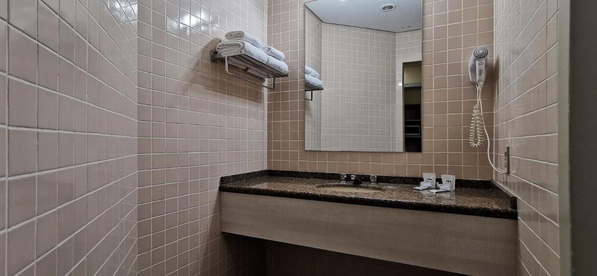 Ingleses Praia Hotel - Photo 36