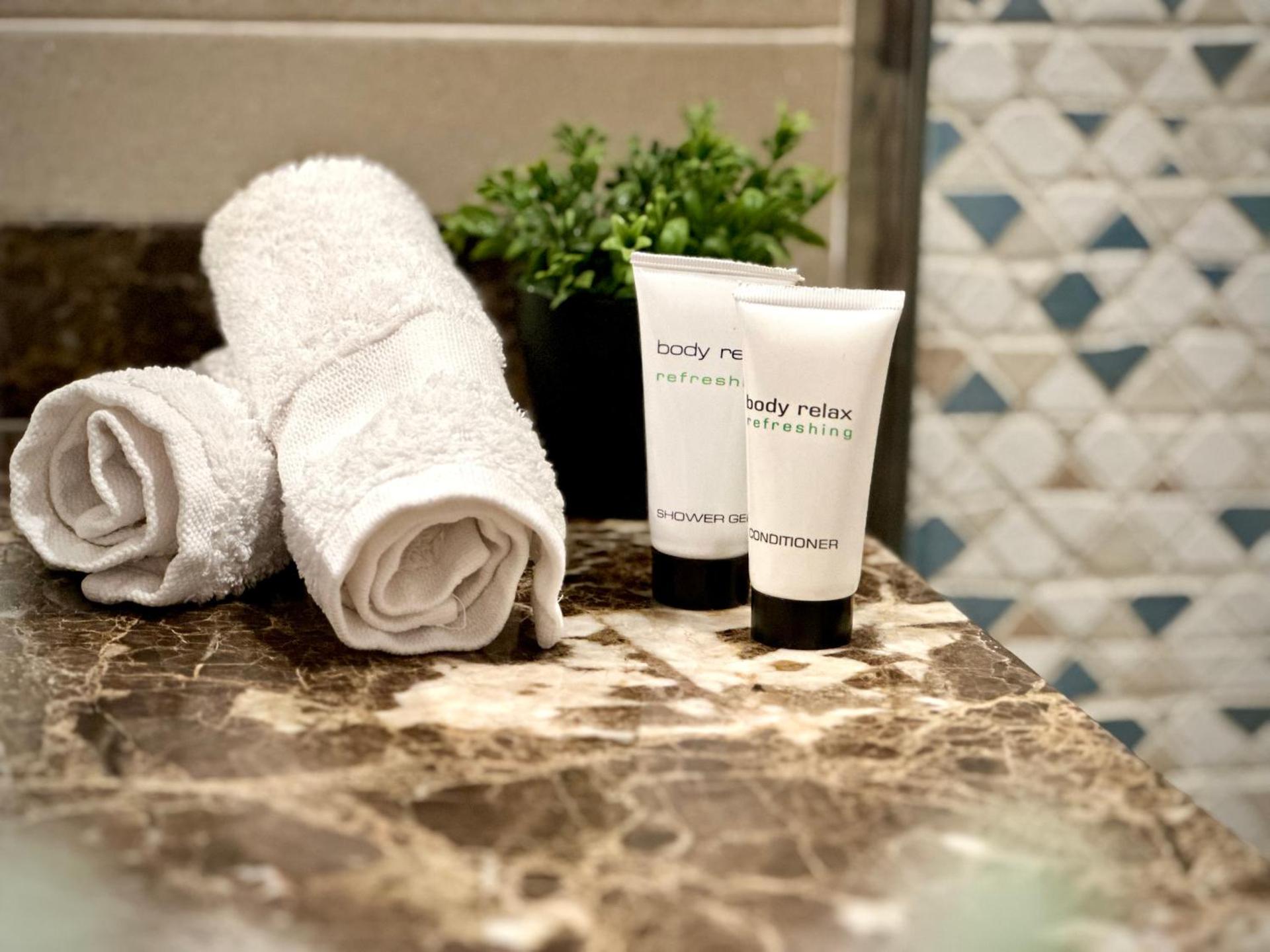 Tiye Pyramids Hotel - Photo 3