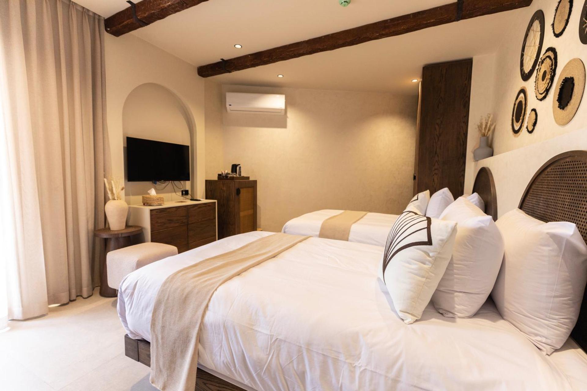 Pyramids Pavilion Boutique Hotel - Photo 147