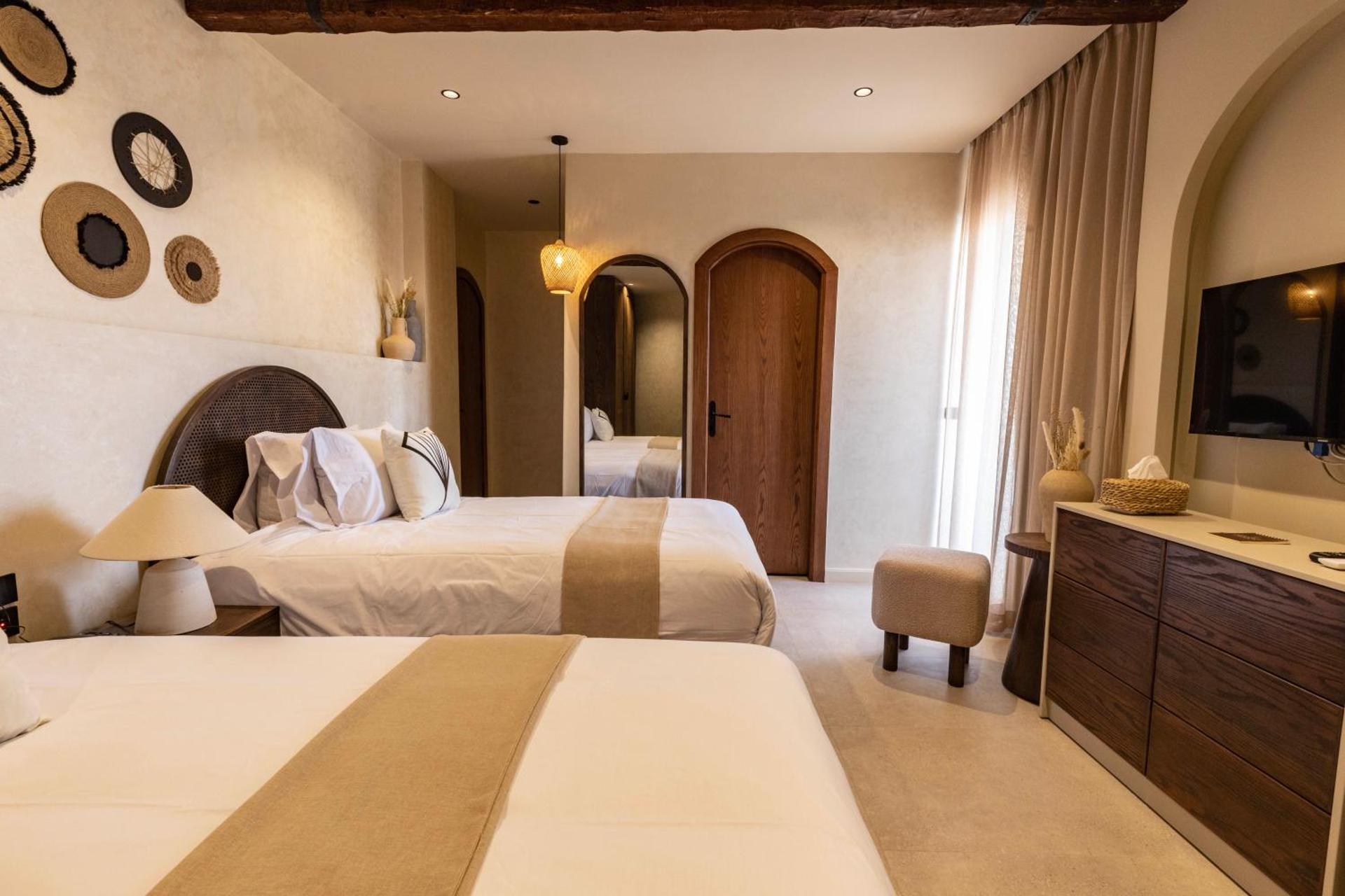 Pyramids Pavilion Boutique Hotel - Photo 157