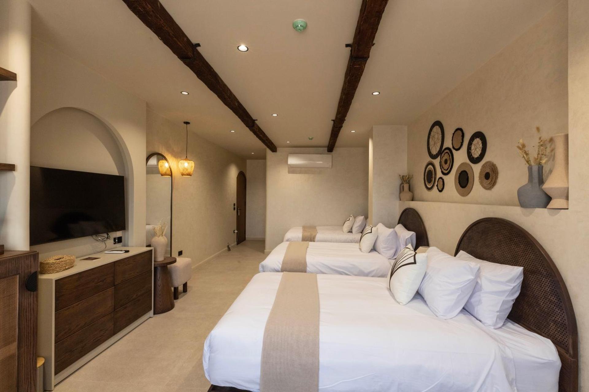 Pyramids Pavilion Boutique Hotel - Photo 179