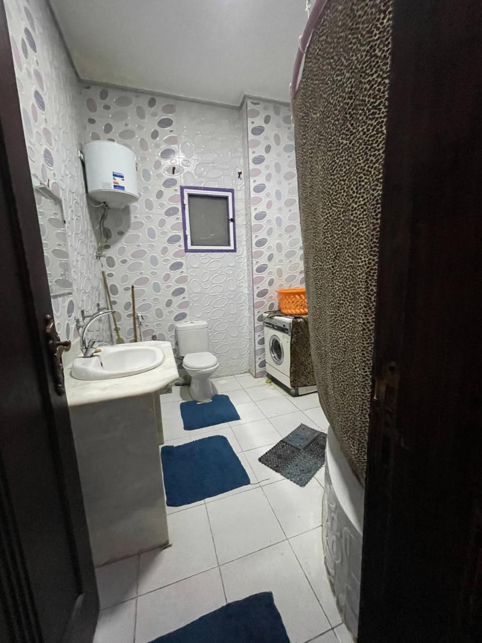 Crescent Hive Apartment - Photo 13