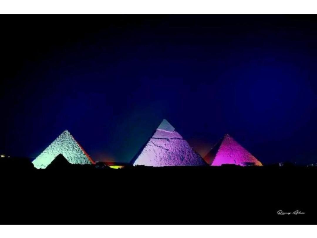 Classic Pyramids inn - Photo 21