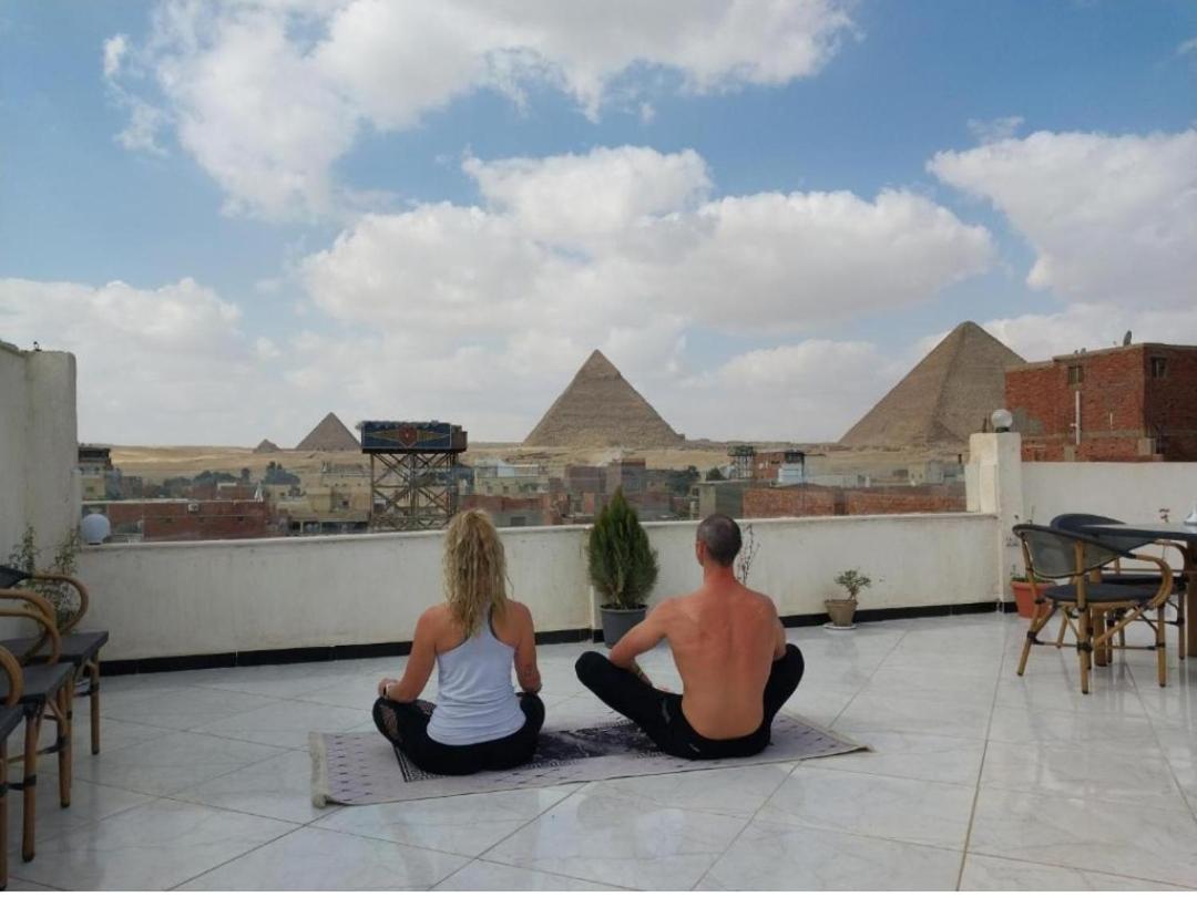 Classic Pyramids inn - Photo 10