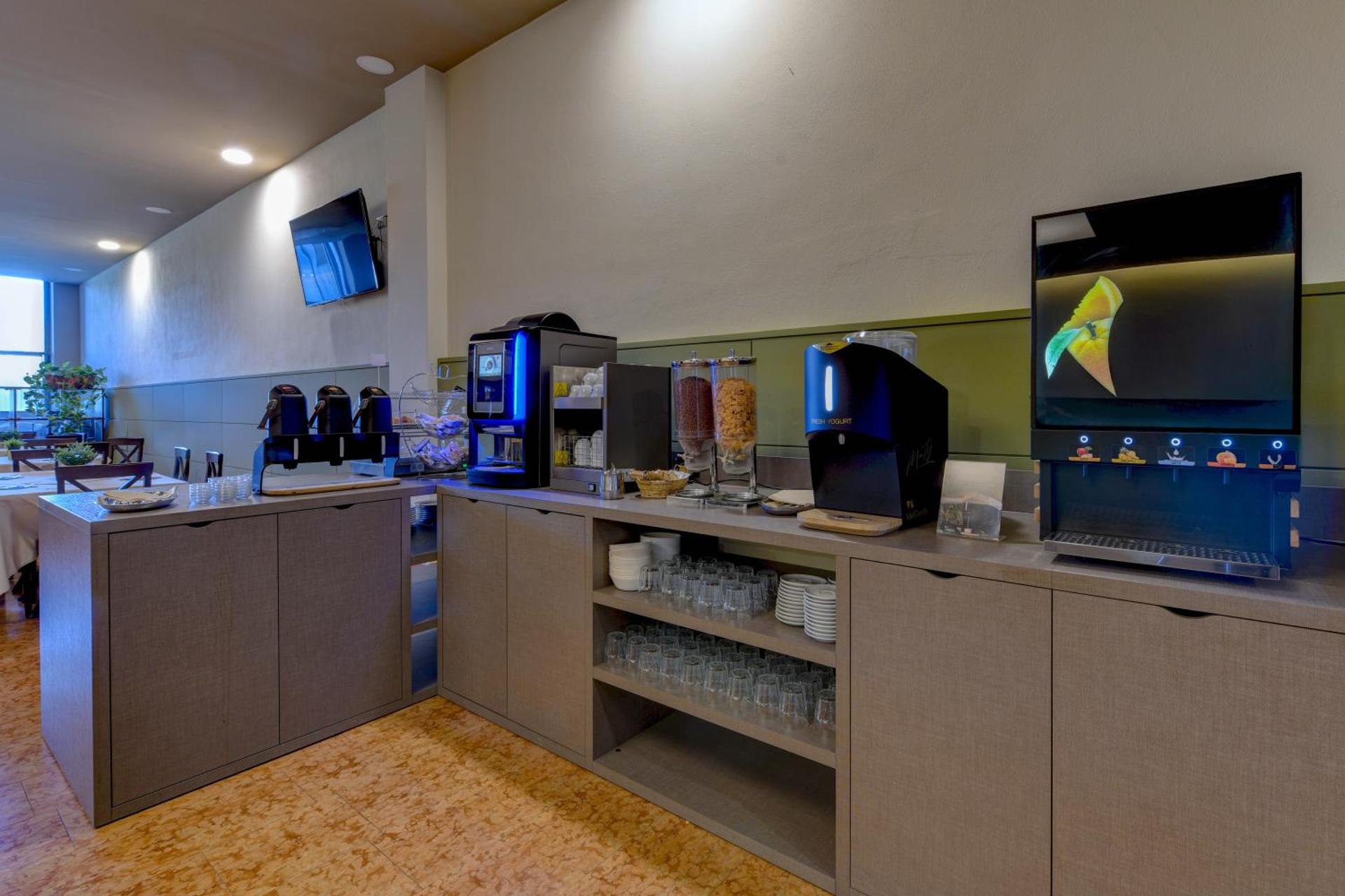 Best Western Hotel Garda - Photo 32