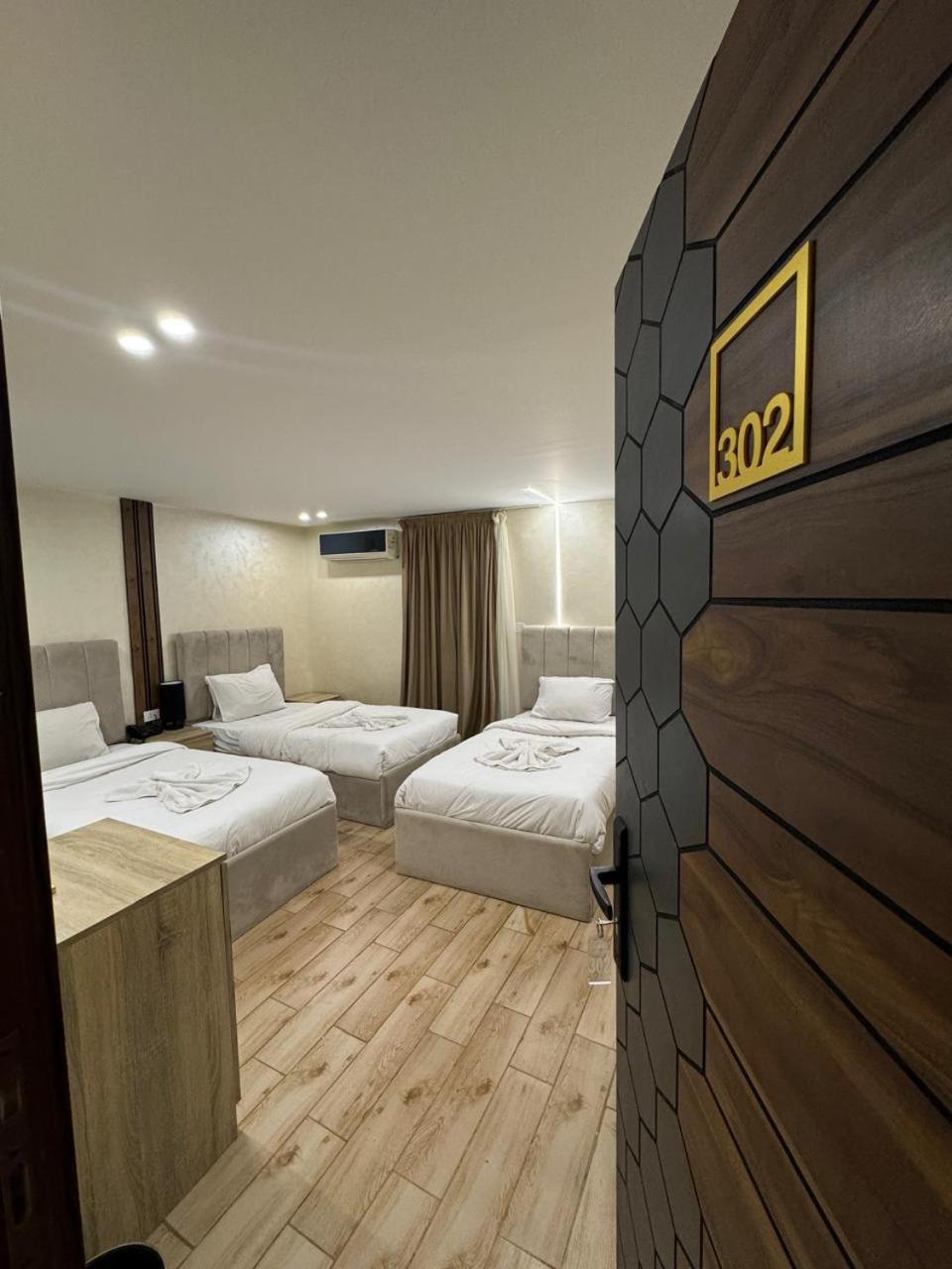 Cleo Patra Pyramids Tower Inn - Photo 31