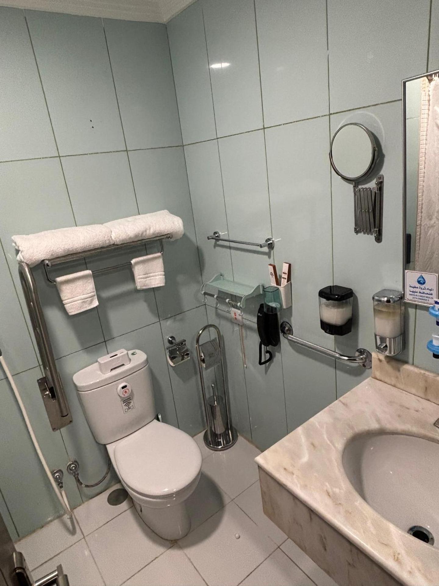 Town House Castle Hotel - Photo 33