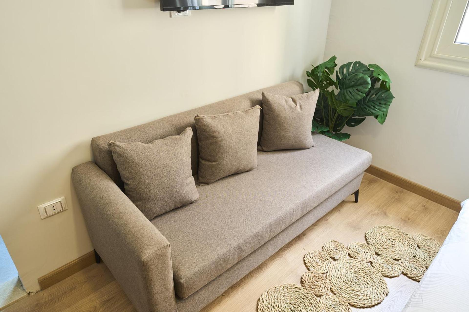 Jira Inn Hotel - چيران - Photo 34