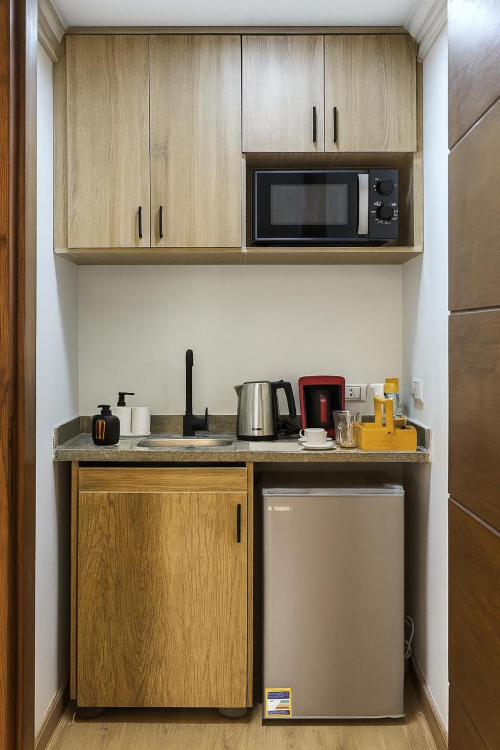 Jira Inn Hotel - چيران - Photo 36